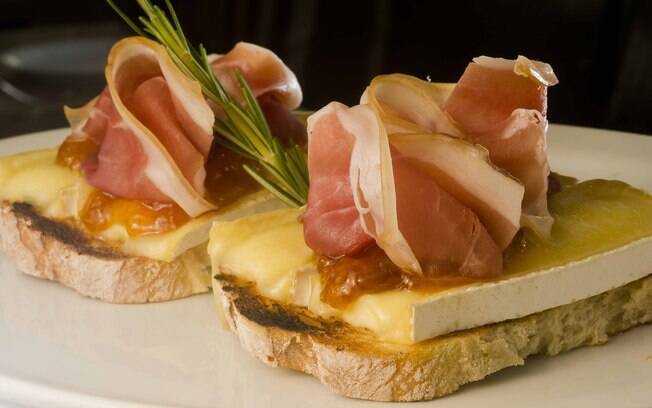 Ifood – Bruschetta Presuto e Brie